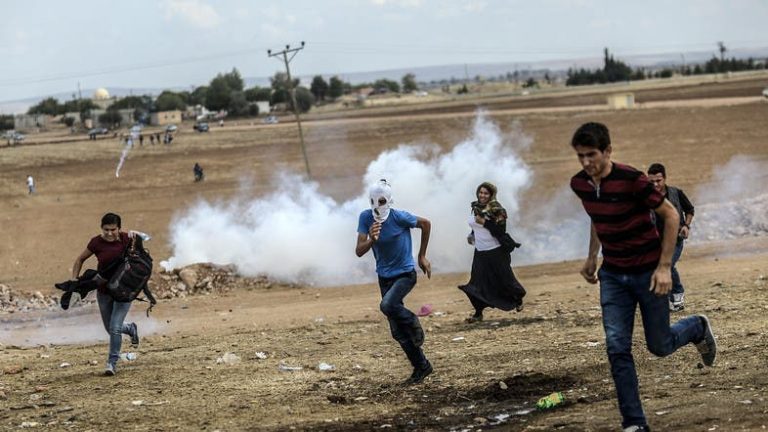Kobani'de Rus-Türk ortak devriyesi sivil halka ateş açtıA
