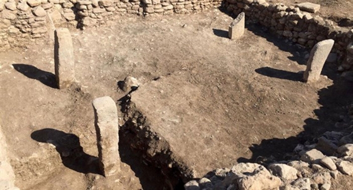 MARDİN’DEKİ 11.300 YILLIK TAPINAK GÖBEKLİTEPE İLE BENZER