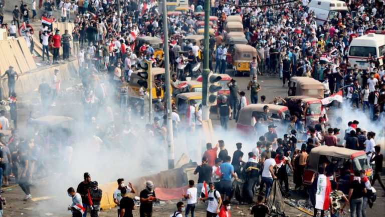 Bu gün Irak’ta ki gösterilerde 6 kişi öldürüldü, 158 kişi ise yaralandı