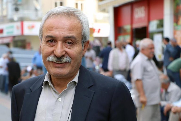 Amed’in seçilmiş Eşbaşkanı Selçuk Mızraklı tahliye edilmedi