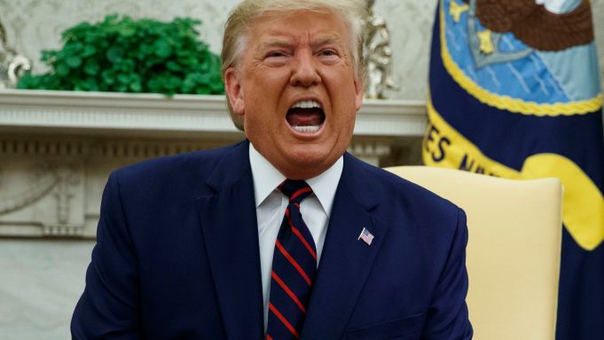 ABD Temsilciler Meclisi Trump’ın azledilmesine ‘evet’ dedi