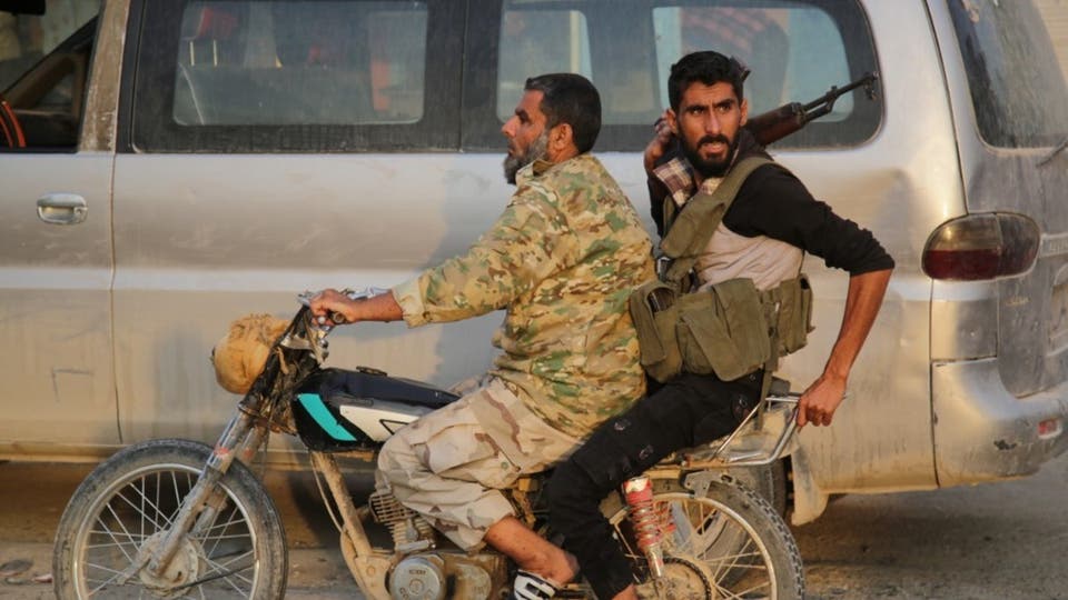 Türkiye bağlı çeteler Serê Kaniye’de çamaşır makinesi için çatıştı