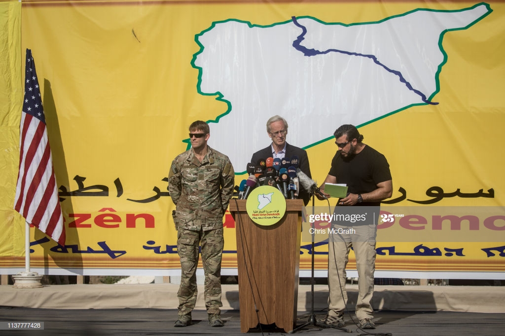 ABD temsicisi Roebuck’tan Rojava Yönetimine “çoğulcu sisteme ekonomik destek” sözü