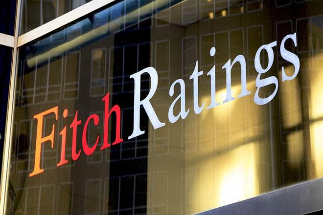 Fitch, Türkiye’nin kredi notunu durağandan negatife çevirdi