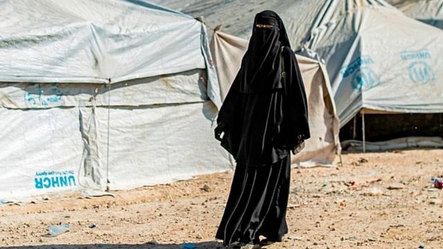 Hol Kampı'nıdaki en büyük kaçma girişimi: 200 kadın beraber kaçmaya çalıştı