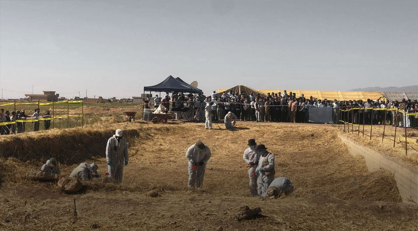 . Nadi Murat, IŞİDŞengal’de IŞiD tarafından katledilen 75 kadın cenazesinin bulunduğu toplu mezar açılıyor