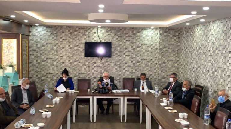 Amed'de 200 aydından PKK'ye kınama ve çağrı: Kürdistan Bölgesenini egemenliğine saygı duy