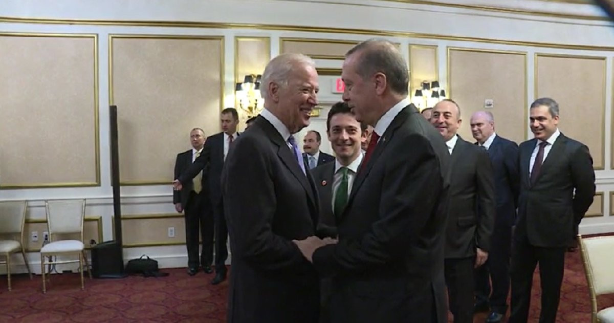 Rus önde gelen gazetesi Nezavisimaya: Hakan Fidan İsrail ile görüştü, Erdoğan Biden ekibine teslim oldu
