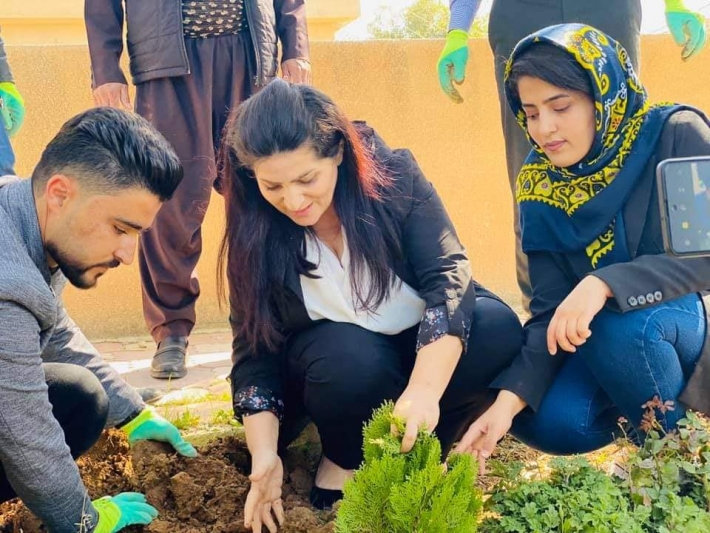 Mela Mistefa Barzanî vefat yıl dönümünde Kelar'da ağaç dikiler anıldı