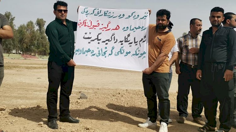 Haşdi Şabi Kerkük'teki Kürt mahallesinde futbol sahasına el koyup, satmak istiyor