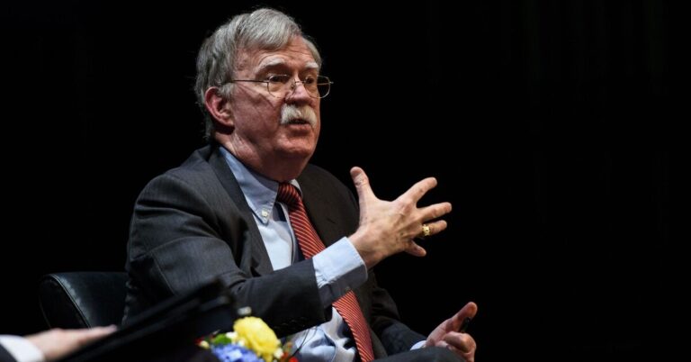 John Bolton konuştu: Trump İran'a hava saldırısı yapma önerimi dinlemedi