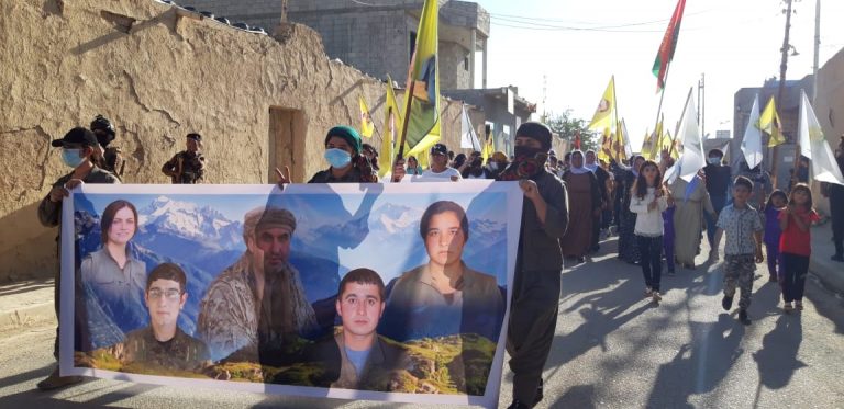 PKK Şengal’de gövde gösterisi yapmak istedi, halk mermilerin hedefi oldu Haşdi Şabi, Kürdistan Bölgesel Yönetimi, Türkiye devleti, gerilla, gençlik,