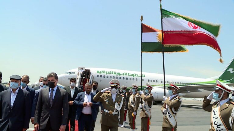 Neçirvan Barzani Tahran'a ulaştı