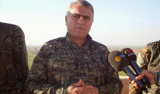 Rojava’da ki PKK kurum yönetici Sarûxan Semalka Sınır Kapısı’na Molotof atan gençleri kutladı