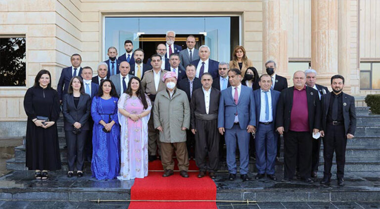 Mesud Barzani: Kürt davası partilerin çıkarlarından üstündür