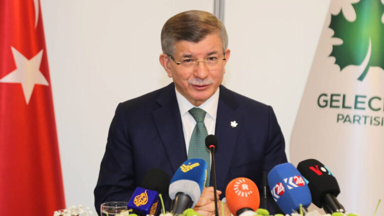 Davutoğlu: İktidarın masasının altında İmralı var