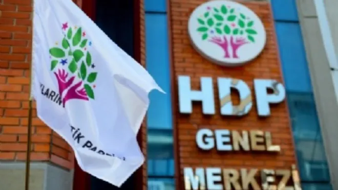 Eksik evrak meselesi HDP'nin hatası mı, bazı vekillerin dışlanması mı?