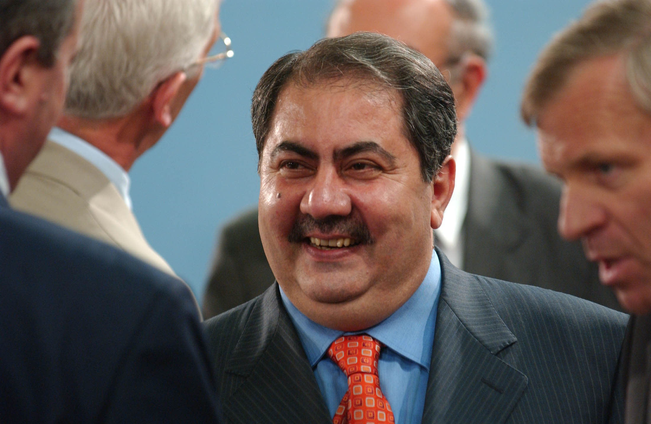 Irak Federal Mahkemesi Hoşyar Zebari hakkındaki kararını bugün saat 11:00'da açıklayacak