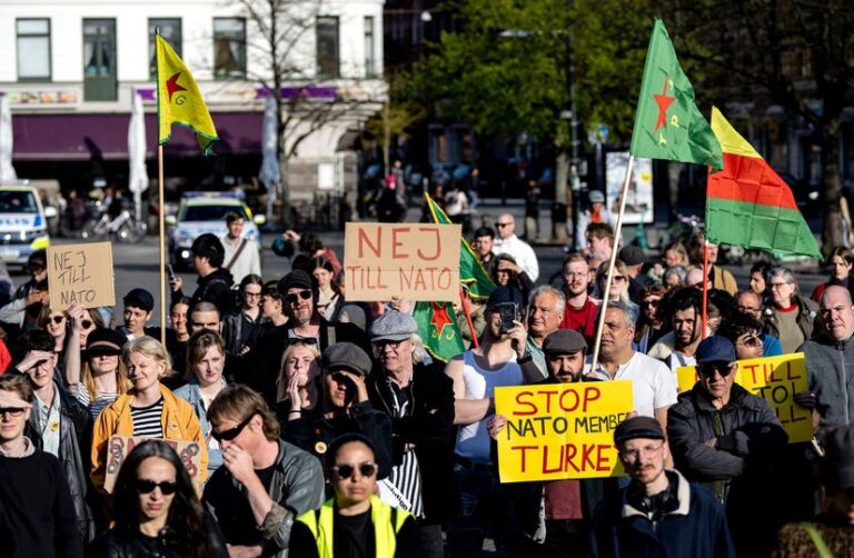 PKK’den Türkiye’nin elini güçlendiren İsveç eylemleri