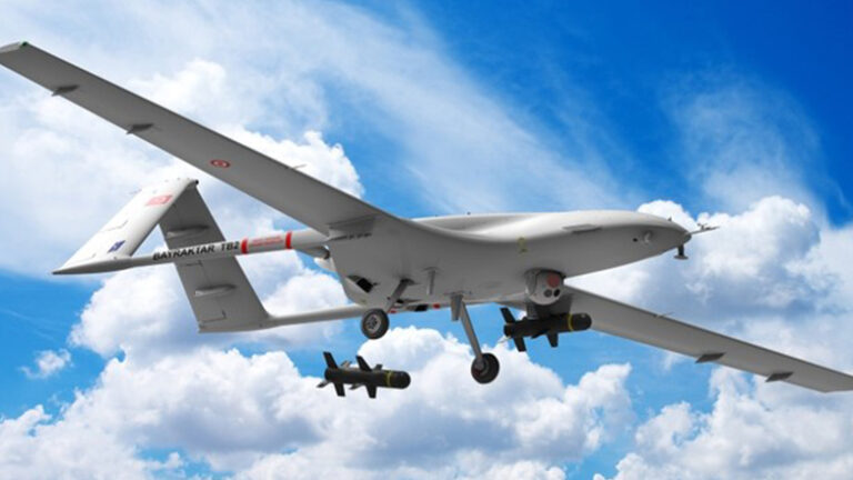 SİHA’lar Kobani’de bir araç ve evi hedef aldı