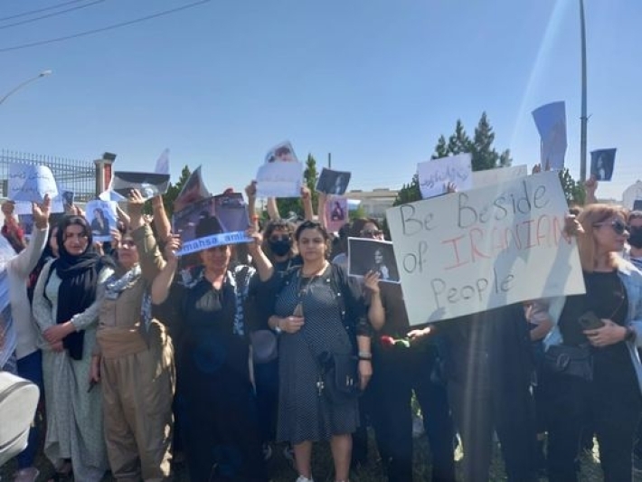 Başkent Erbil’de Doğu Kürdistan’a destek gösterisi