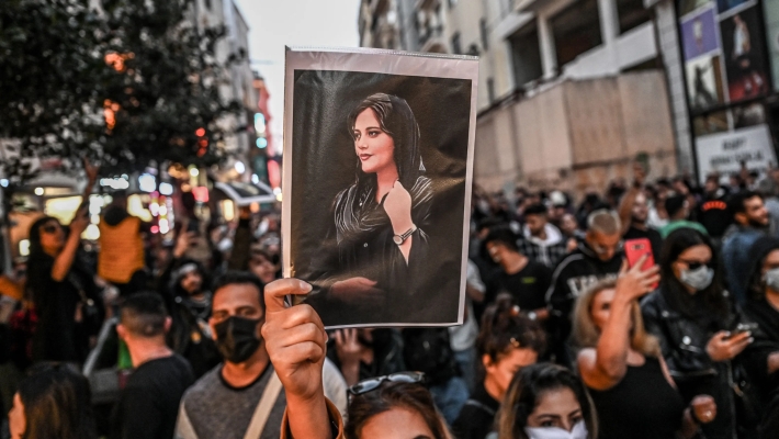 Bilanço açıklandı: İran devleti şu ana değin 22 göstericiyi katletti