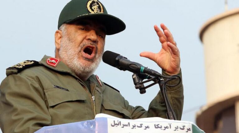 İran Devrim Muhafızları Komutanı'ndan göstericilere tehdit: Bugün sokağa çıktığınız son gün