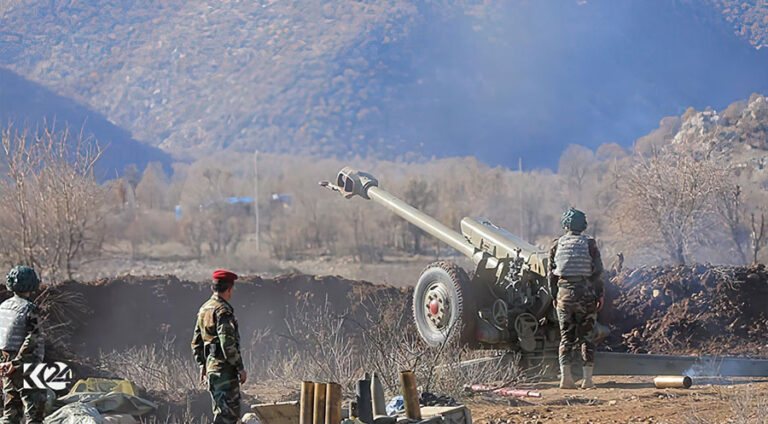Peşmerge güçleri 1'inci Destek Kuvvetleri subay eğitimi mezunlarını verdi