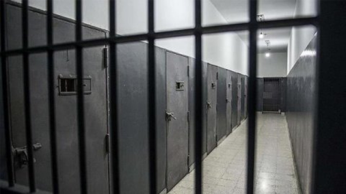 İran: Kerec şehrindeki cezaevinde tutuklular isyan çıkardı, ölü e yaralılar var
