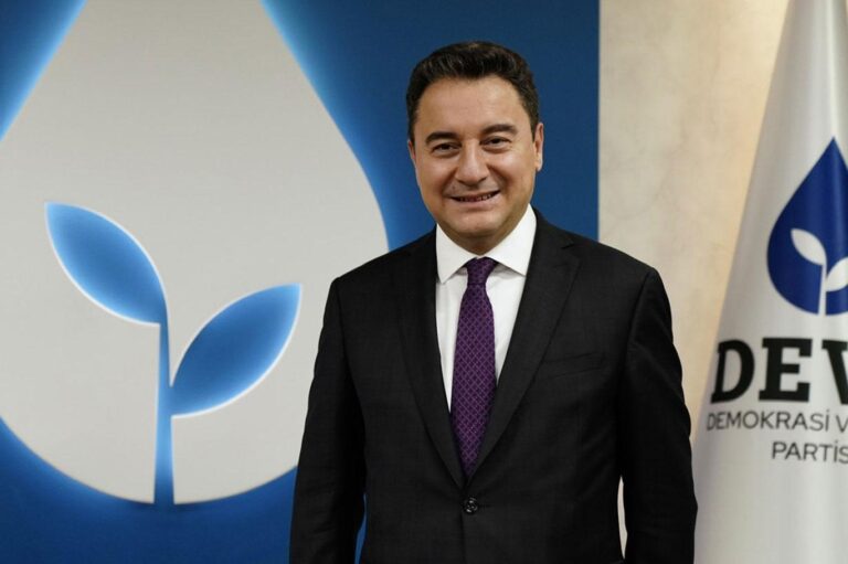 Ali Babacan:anadilinin kullanılması ve geliştirilmesi hakkı’nı anayasal güvenceye kavuşturacağız