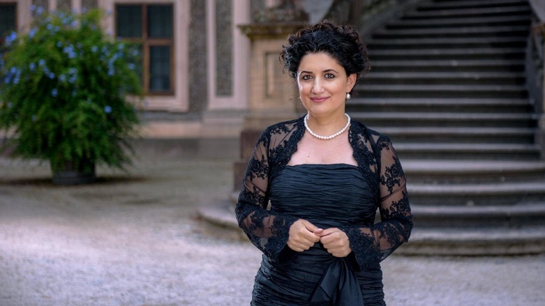 Kürtlerin Soprano'su Pervin Çakar Halepçe anısına albüm çıkardı
