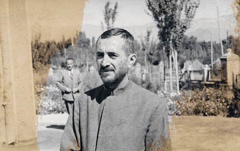 Qazi Muhammed ve arkadaşlarının şehit edilmesinin üzerinden 76 yıl geçti, Mahabad, Ala Rengin, Kürdistan, Mela Mustafa Barzani