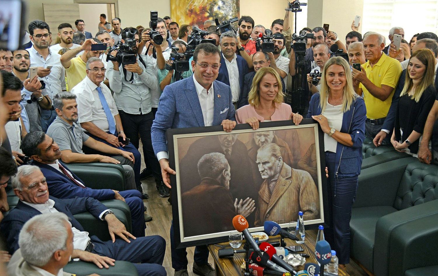 PKK, İmamoğlu’na yaranamadı, PKK’yi AKP ile  tezgah kurmakla suçladı
