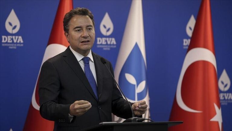Türk, Kürt, Arap, Laz Boşnak, Alevi, Caferi fark etmez