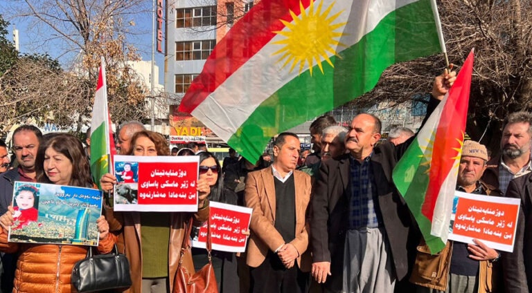 Süleymaniye, Ranya, Soran ve Halepçe’de İran’ı protesto gösterileri düzenlendi