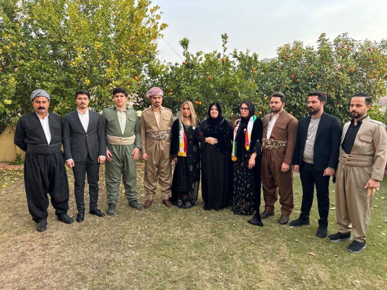 Saddam zulmünün acıları hala canlı, iki kız kardeş 45 yıl sonra ailelerine kavuştu