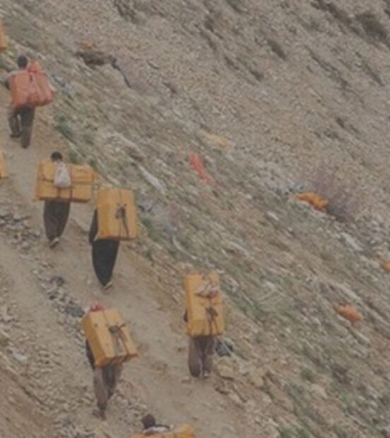 İran güvenlik güçleri  1 metre mesafeden,  doğrudan hedef alarak bir kolberi katletti