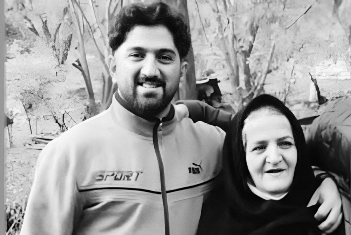 Rojhelat: İdam edilme tehlikesi olan Kürt tutsağın annesinden çağrı