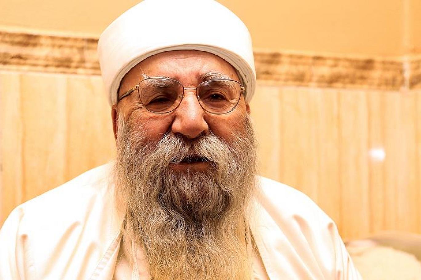 Ezidi Mir'i : Katliam zamanı Baba Şeyh "Gökte Yezdanımız, yerde de Barzanimiz var" dedi