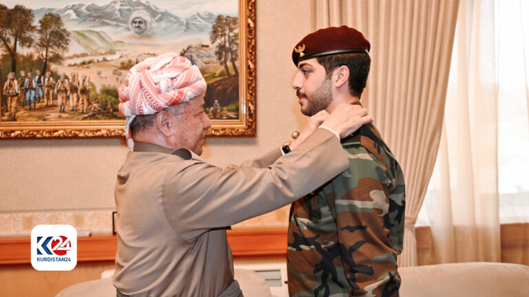 Başkan Barzani, Arin Barzani'ye teğmen rütbesini taktı