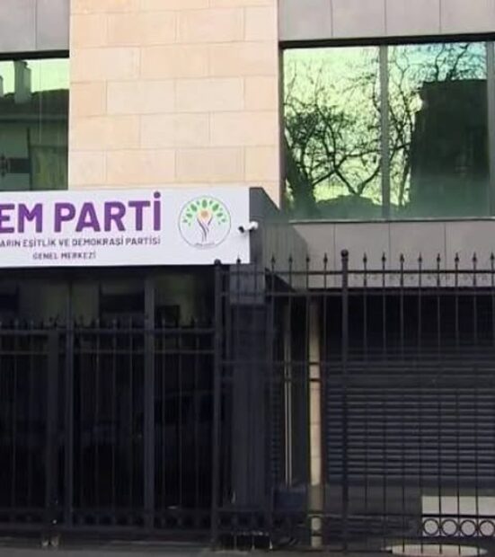 DEM Parti’den kritik açıklama: İmamoğlu için düzenlenecek mitinge katılım çağrısı yaptı