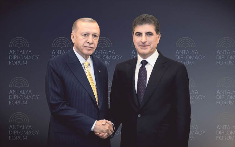 Kürdistan Bölge Başkanı Neçirvan Barzani, Türkiye Cumhurbaşkanı Erdoğan ile görüştü