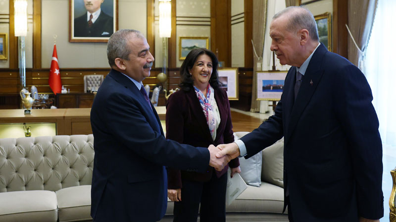 DEM Parti- Erdoğan görüşmesi sona erdi, masada Kürt yoktu