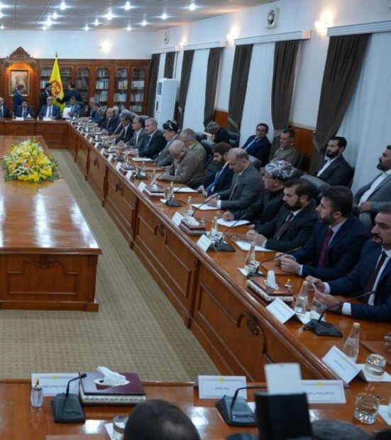 Pirmam’da önemli toplantı: Kürt siyasi partiler Başkan Barzani başkanlığında toplandı