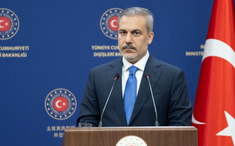 Hakan Fidan: İstikrarsızlaştırmaya devam ederseniz Suriye'ye müdahale ederiz