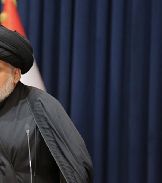 Muqteda es-Sadr: Milislerin dağıtılması, silahların devlete teslim edilmesi gerekiyor