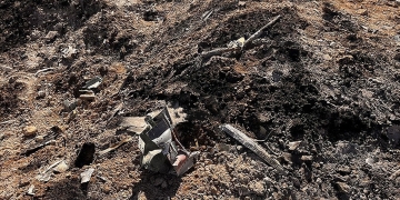 Axios: İran'da düşürülen ABD'ye ait savaş uçağındaki iki pilottan biri kurtarıldı