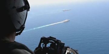 CENTCOM: Hürmüz’de 100 gemiyi engelledik